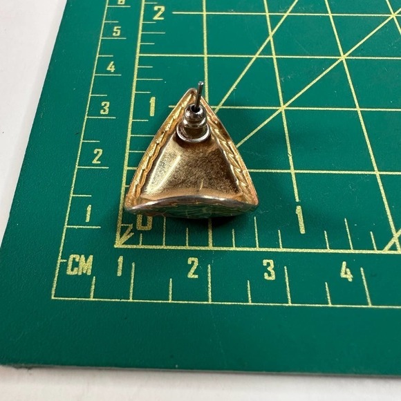 Mismatched Vintage Earrings: Clay Rose + Pink/Green Swirl Teardrop Earrings - Picture 10 of 14